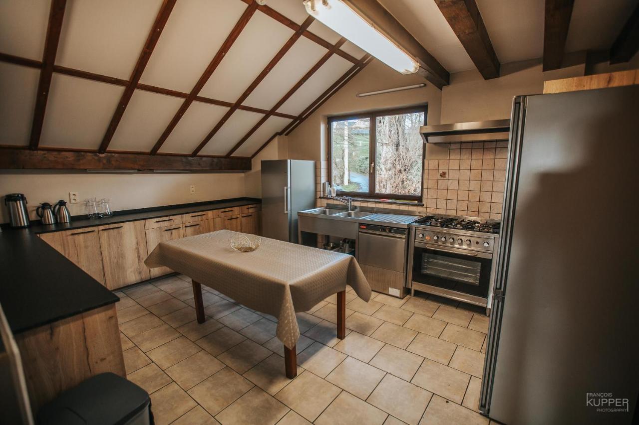 Le Vieux Sanglier - 41 Pers - Malmedy Villa ภายนอก รูปภาพ